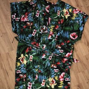 Kendall + Kylie M kimono tropical with belt